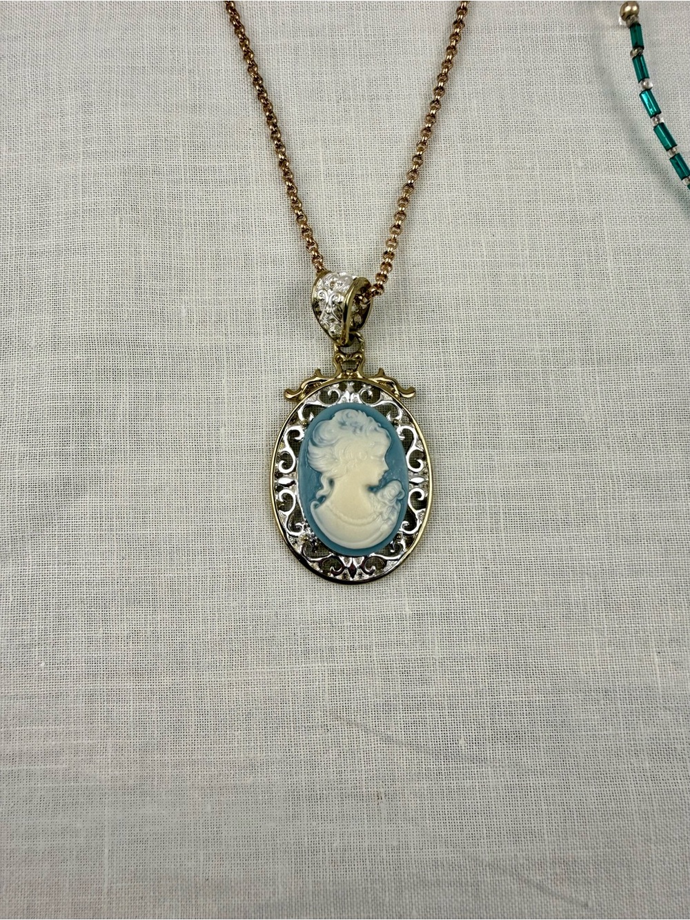 3 Necklace Lot Cameo Turtle Pendant LBVYR Rhinestone Fashion Jewelry - Picture 2 of 11